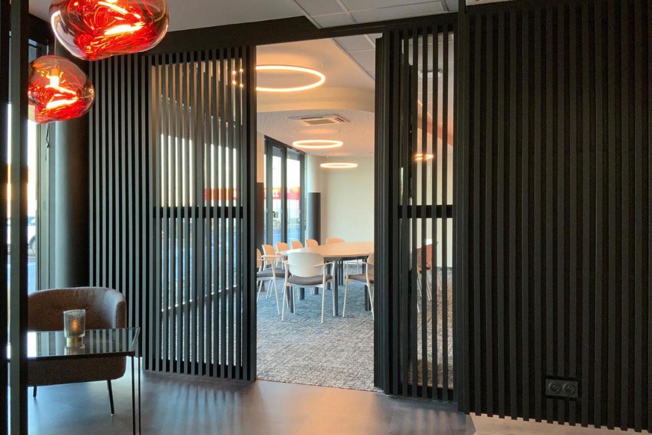 Hotel Akena Troyes - La Chapelle St-Luc Les Noes-pres-Troyes Ngoại thất bức ảnh