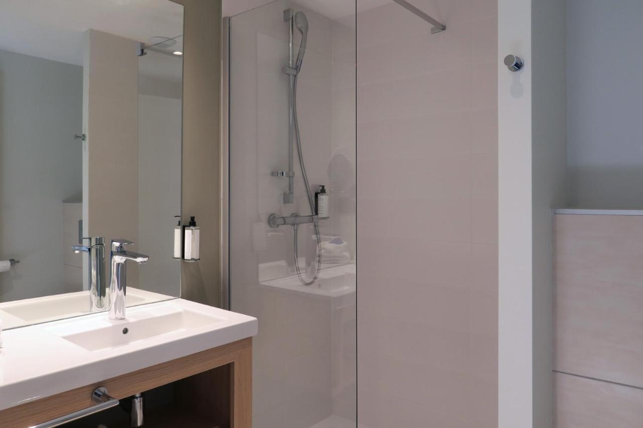 Hotel Akena Troyes - La Chapelle St-Luc Les Noes-pres-Troyes Ngoại thất bức ảnh