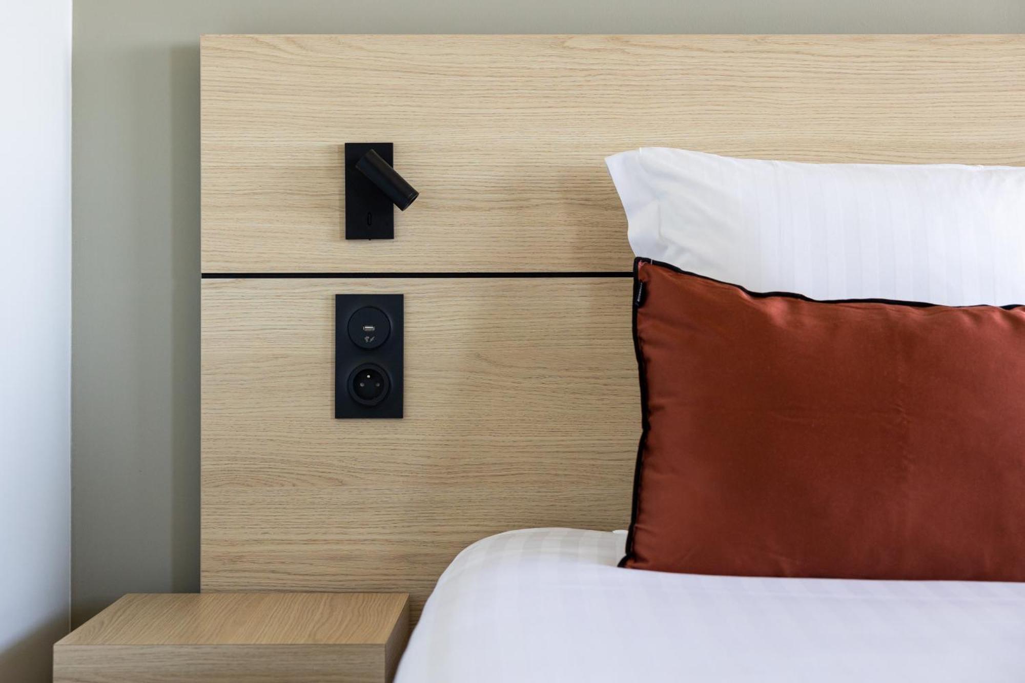 Hotel Akena Troyes - La Chapelle St-Luc Les Noes-pres-Troyes Ngoại thất bức ảnh